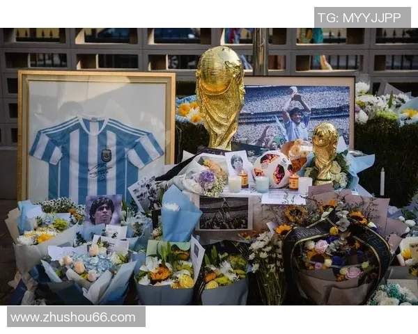 马拉多纳与梅西:阿根廷足球的双星荣耀 马拉多纳与梅西:阿根廷足球的双星荣耀