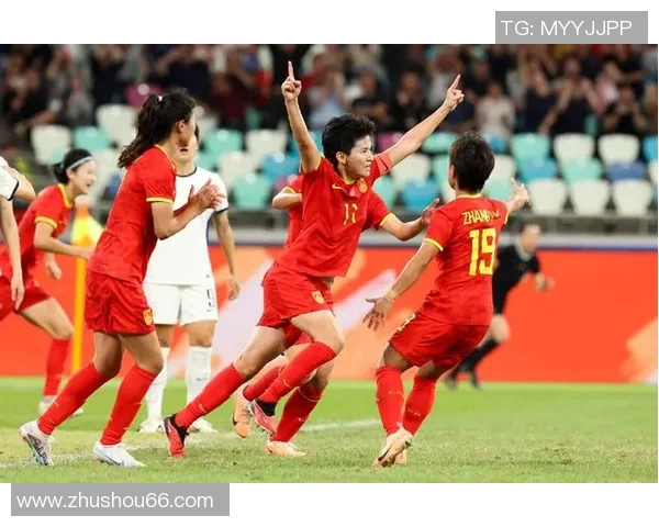 意大利女足与中国女足激战正酣比分揭晓引发热议 意大利女足与中国女足激战正酣比分揭晓引发热议