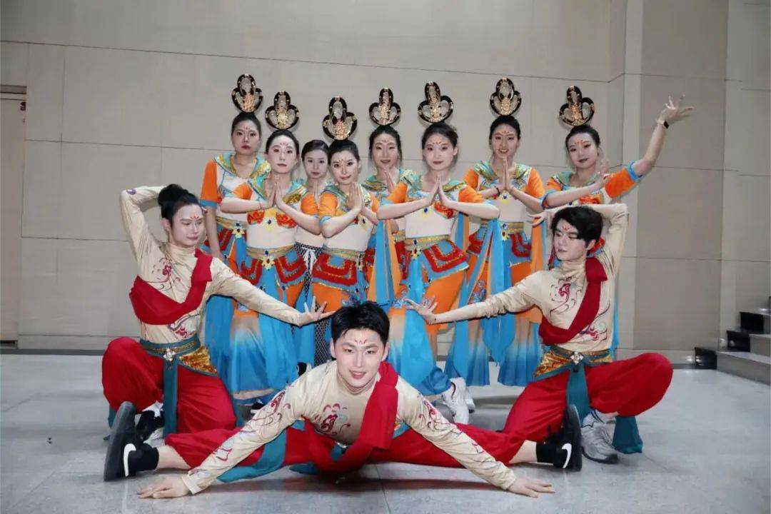 瑜伽专栏 “瑜”你的四月(图1)