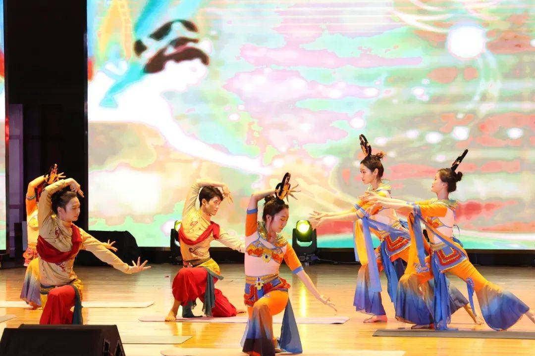 瑜伽专栏 “瑜”你的四月(图7)