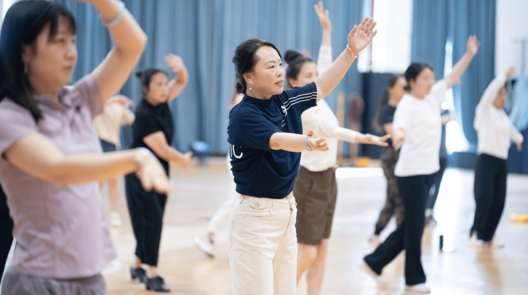 中欧体育登录四川省“万村农村女性社会体育指导员培训计划”成功收官(图3)